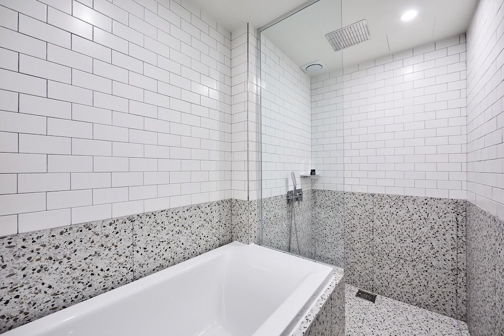 undefined Hotel Intro 10