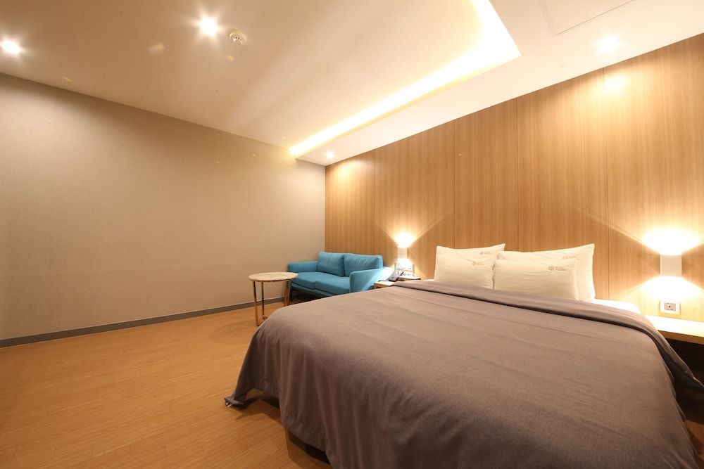 undefined Hotel Prima 10