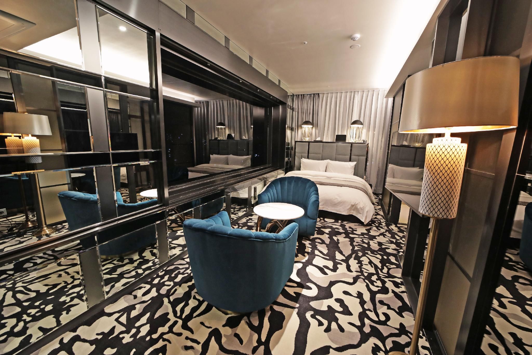 undefined Best Louis Hamilton Hotel Gwang-An 8