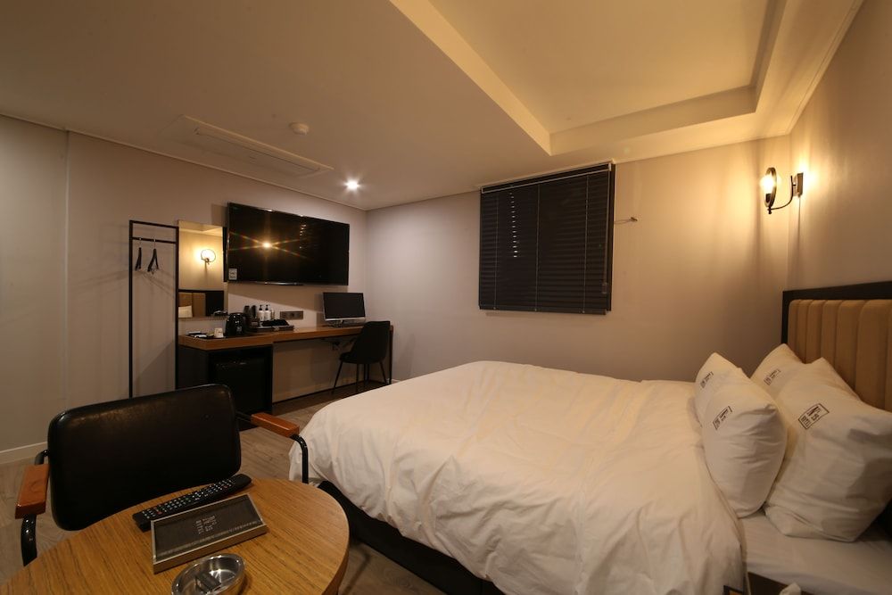 undefined Hotel No25 Seomyeon Ilbeonga 10