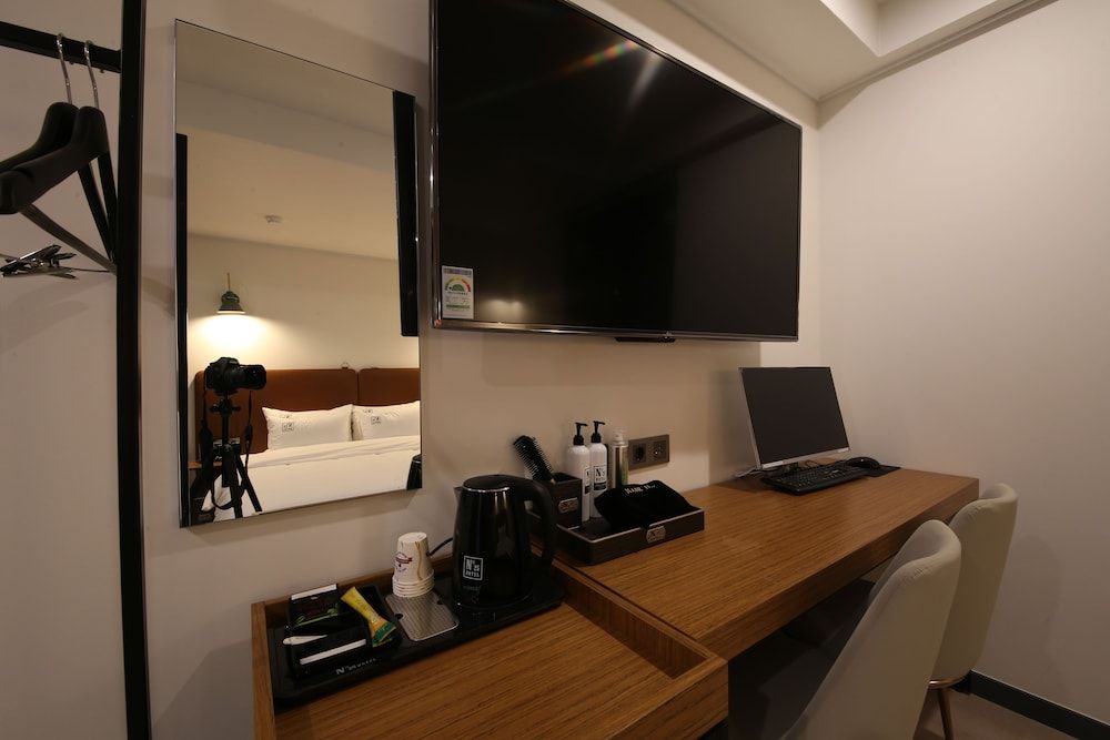 Hotel No25 Seomyeon Ilbeonga A Standard Double Room 6