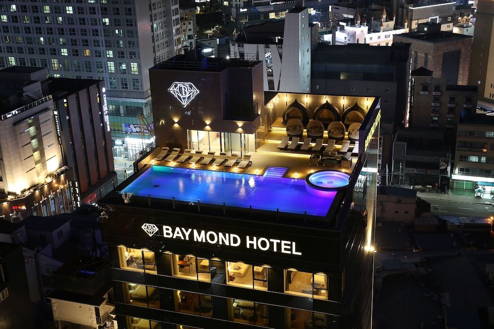 undefined Baymond Hotel 6