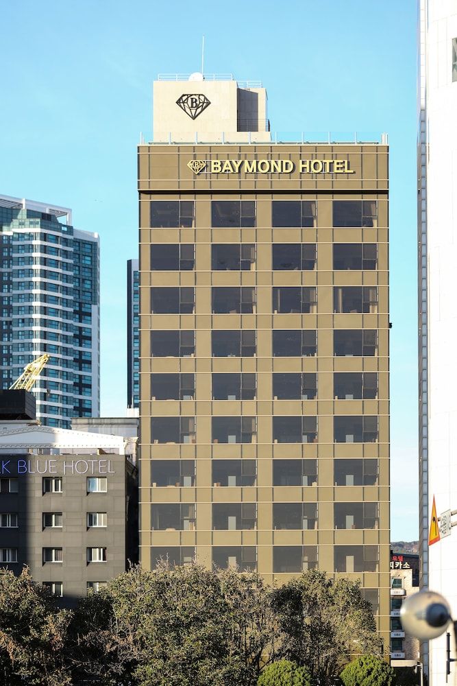 undefined Baymond Hotel 10