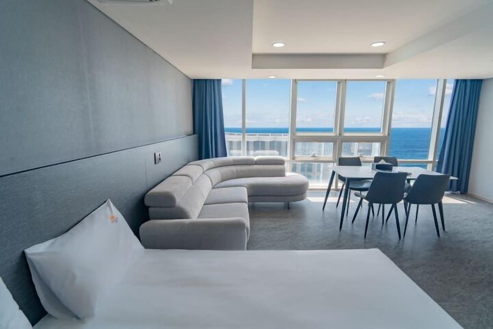 undefined Suncloud Hotel 9