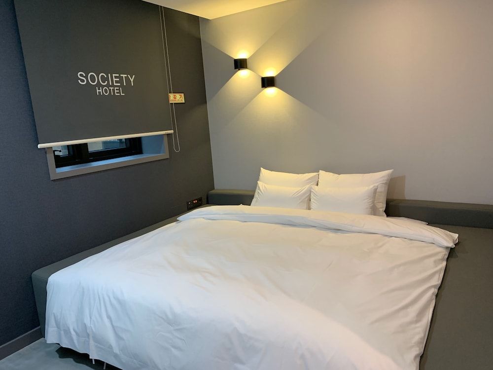 Hotel Society Business Double Room