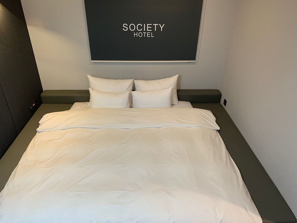 Hotel Society Business Double Room 2