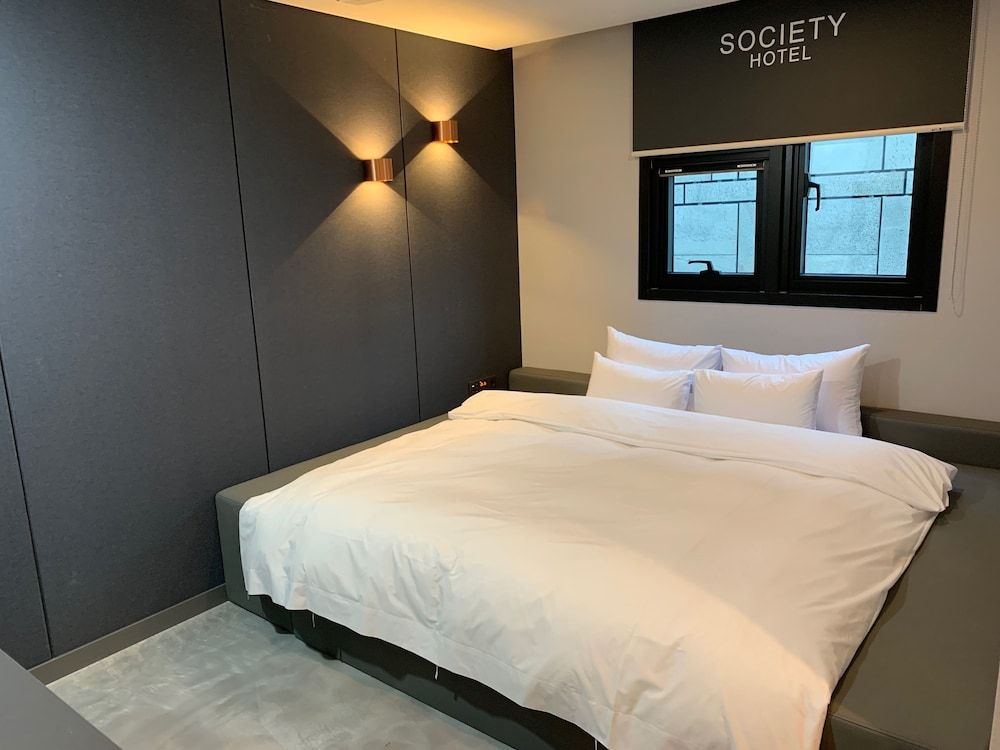 Hotel Society Business Double Room 4