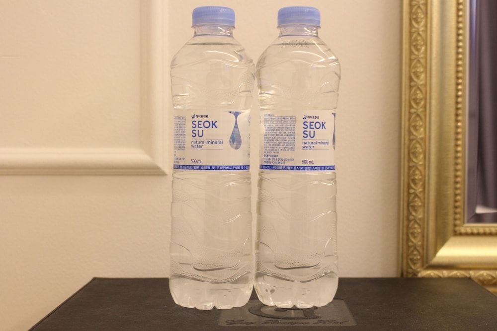 Gray Hotel VIP Twin Room 6