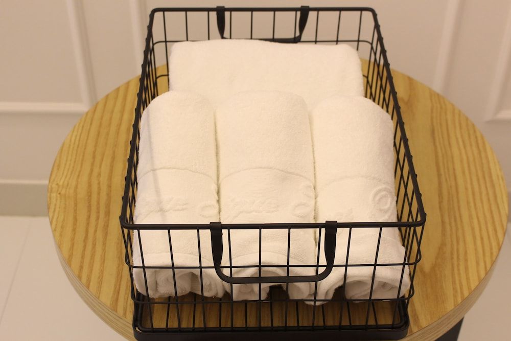 Gray Hotel VIP Twin Room 11