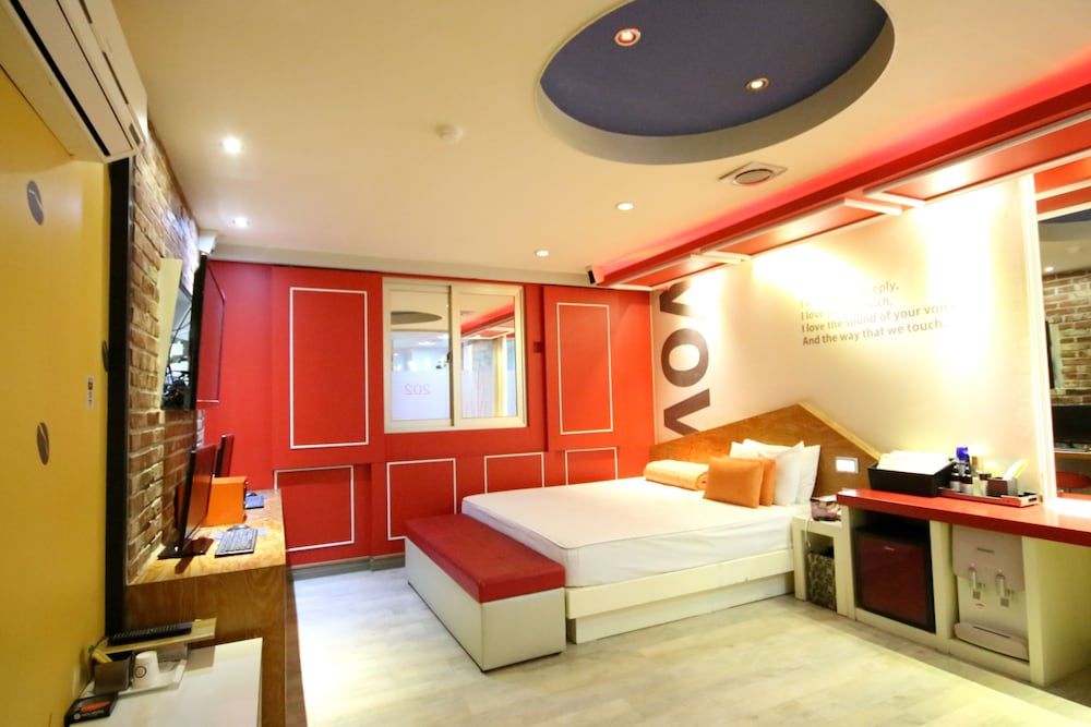 Donglae VOV Standard Double Room 5