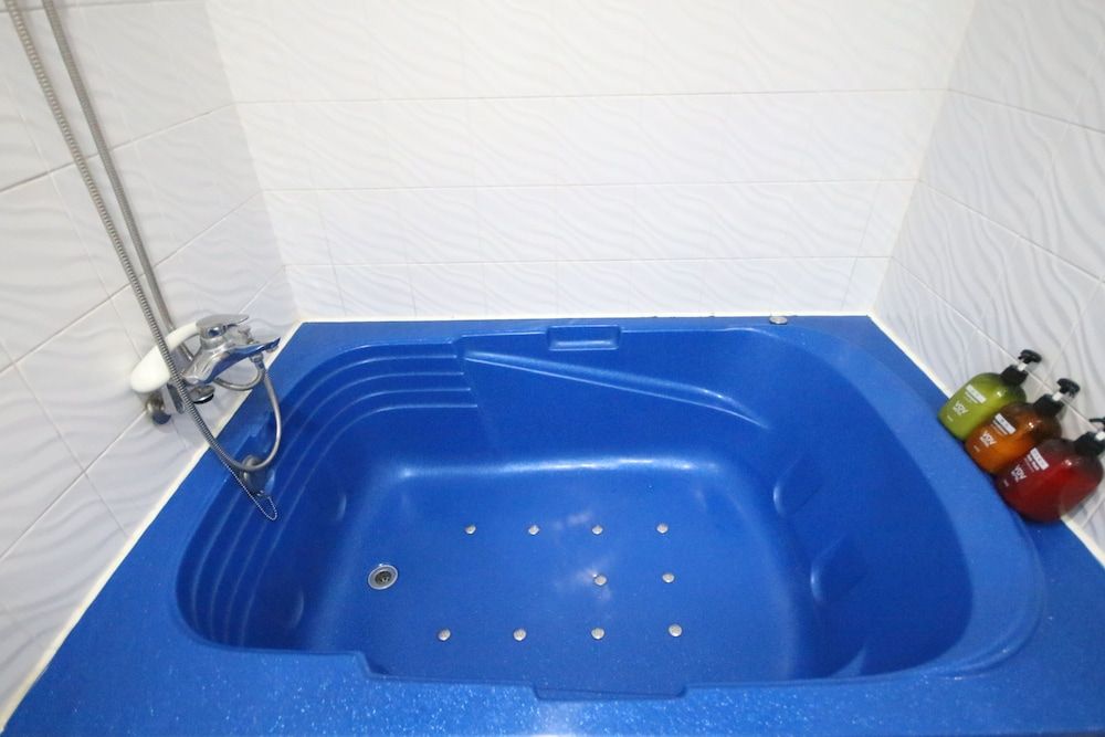 Donglae VOV Standard Double Room 16