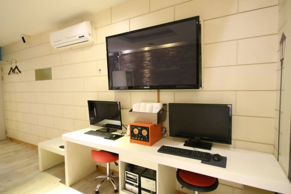 Donglae VOV Deluxe Double Room 4