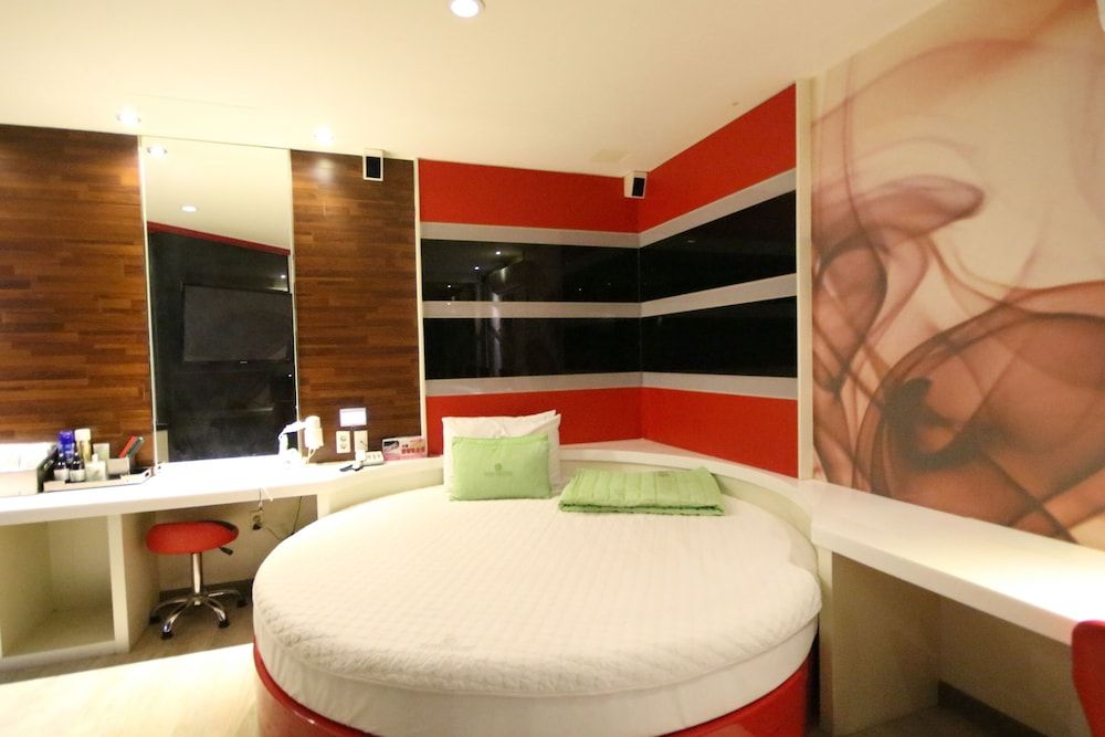 Donglae VOV Premium Double Room 5