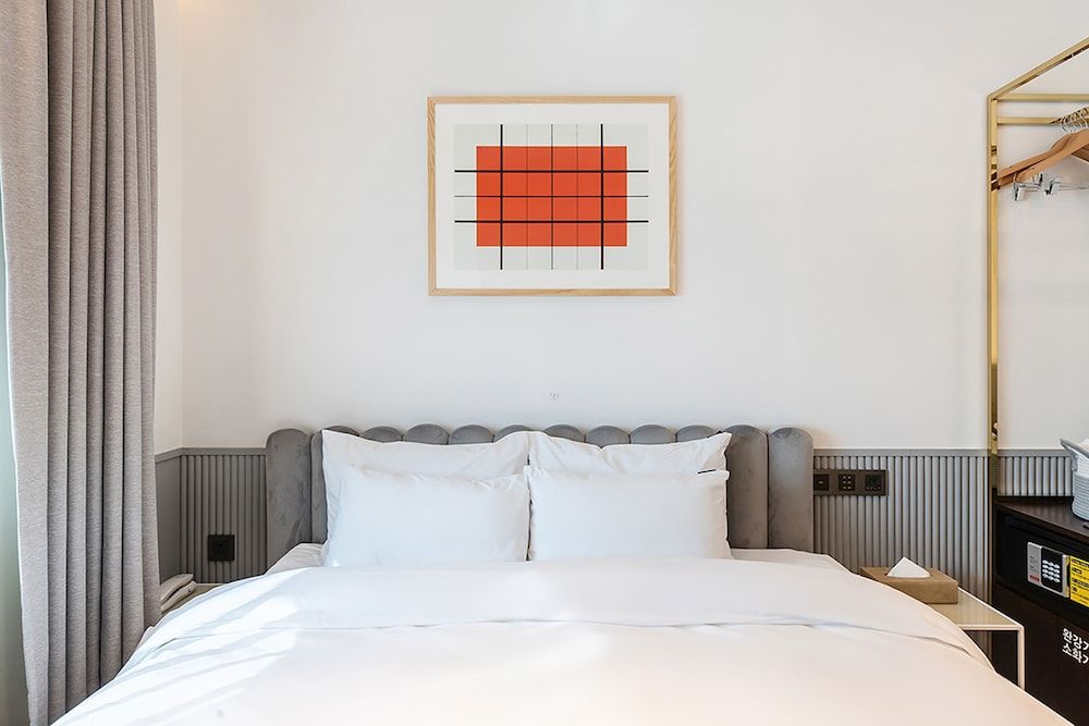 H Avenue Gwangalli Beach Standard Room -Breakfast Included,Unlimted Starbucks Coffee Bean,OTT Available