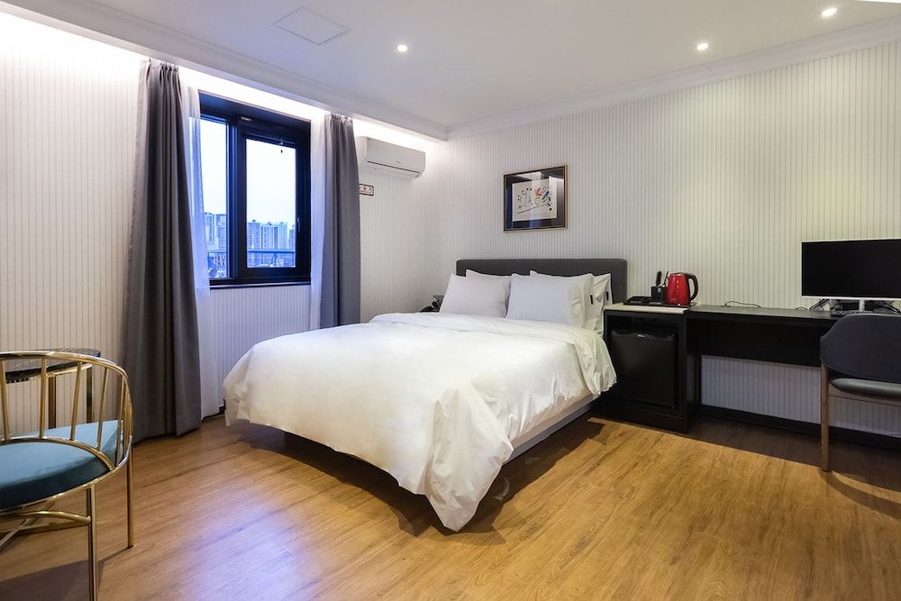 Browndot Hotel Centum Standard Double Room 4