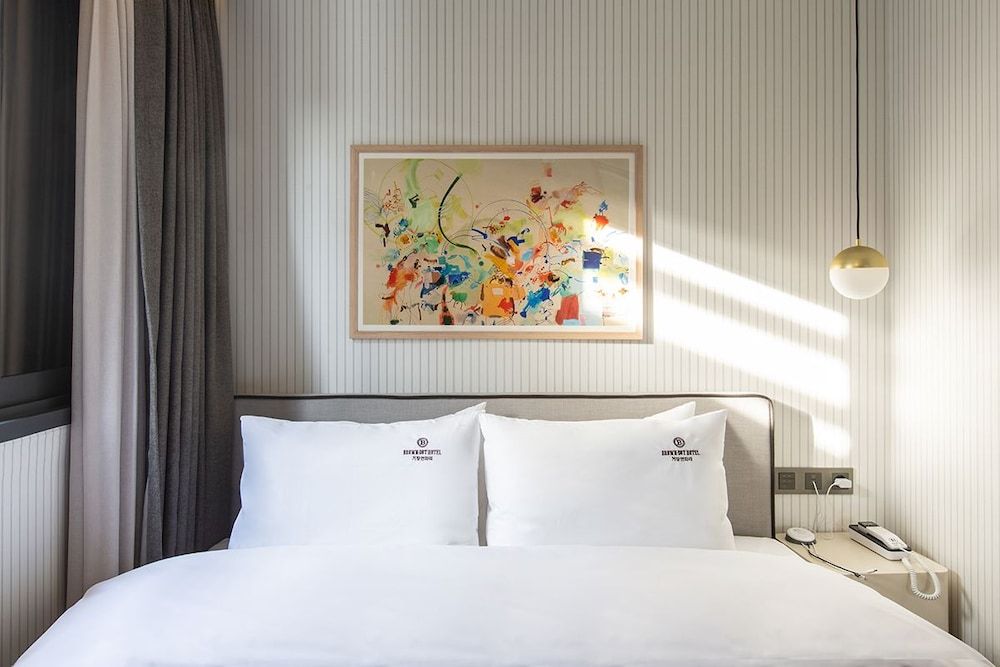 Browndot Hotel Yeonhwari Deluxe Double Room 7