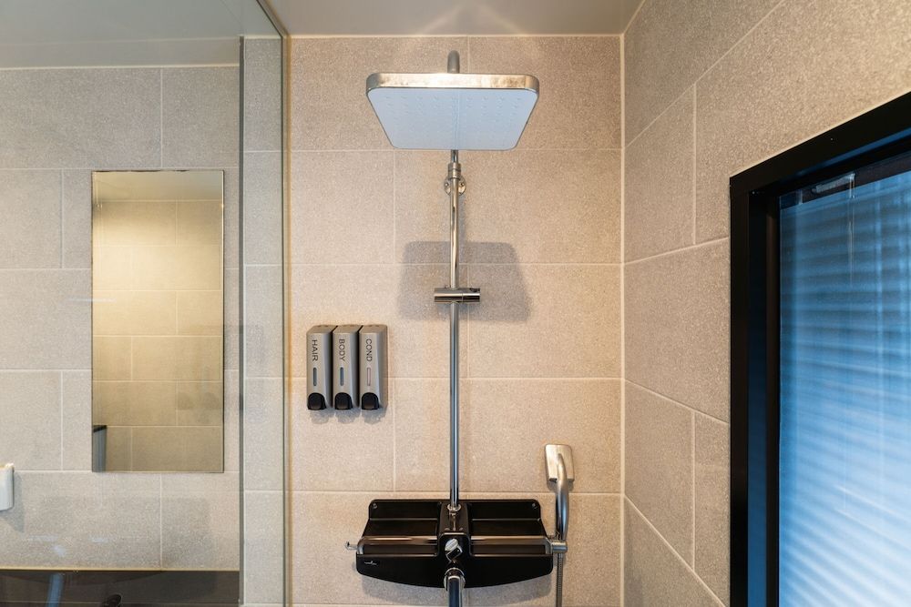 undefined Gray 193 Hotel 6