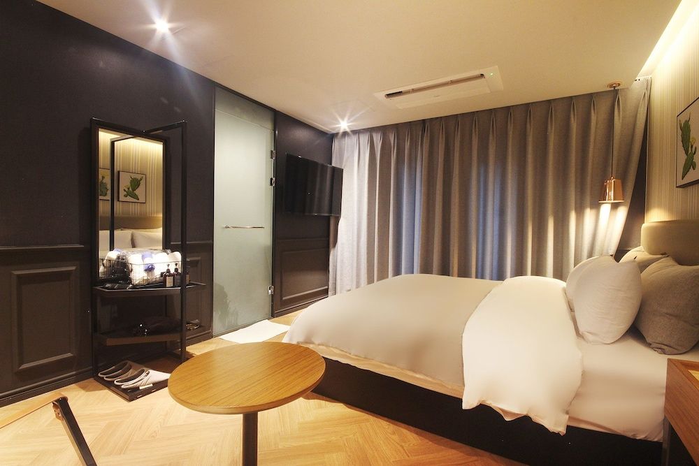 Browndot Hotel - Seomyeon 1 Deluxe Double Room, Terrace 3