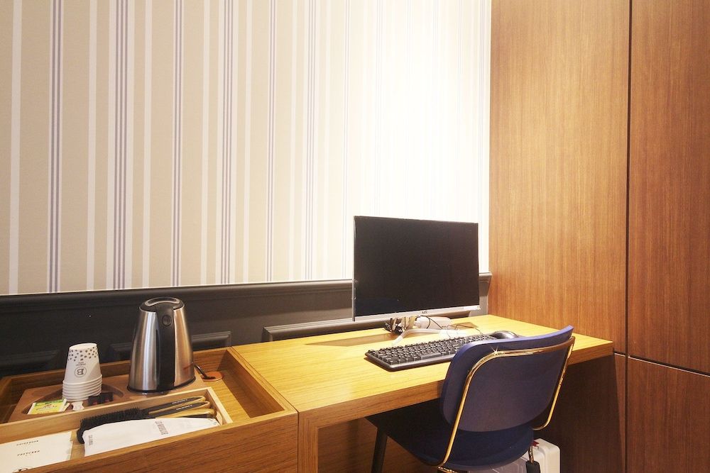 Browndot Hotel - Seomyeon 1 Deluxe Double Room, Terrace 9