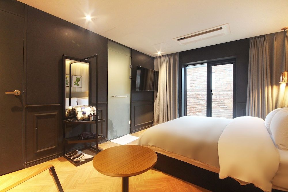 Browndot Hotel - Seomyeon 1 Deluxe Double Room, Terrace 2