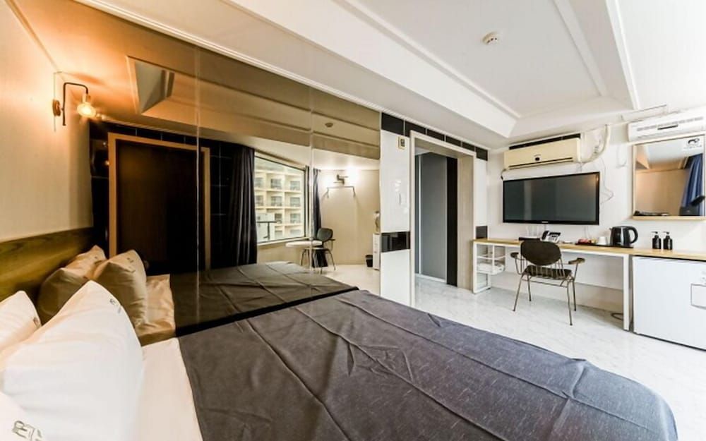 undefined Namuneulbo Hotel Songjeong 5