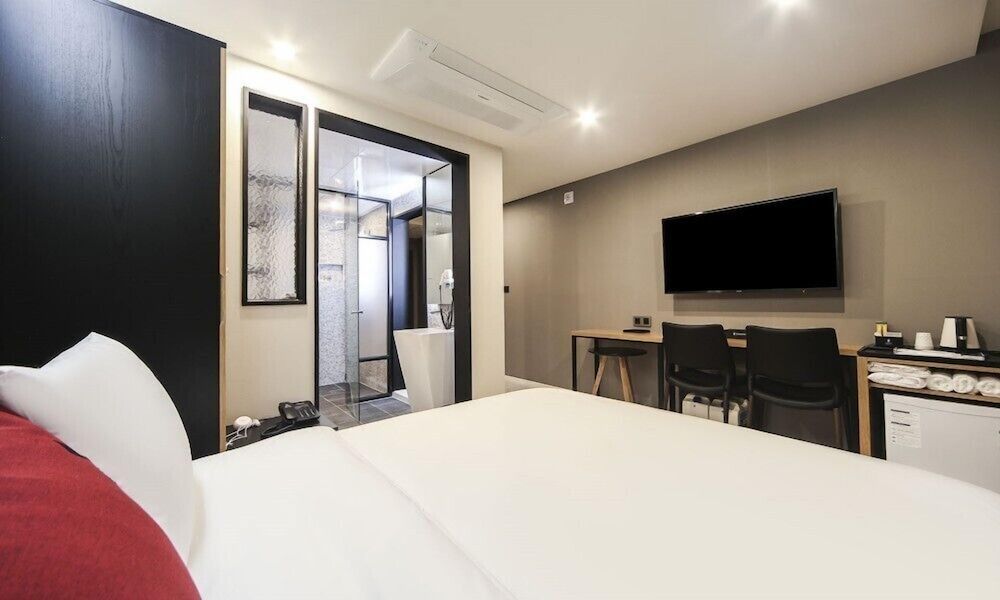 Busan Maron Hotel Nampo Deluxe Double Room