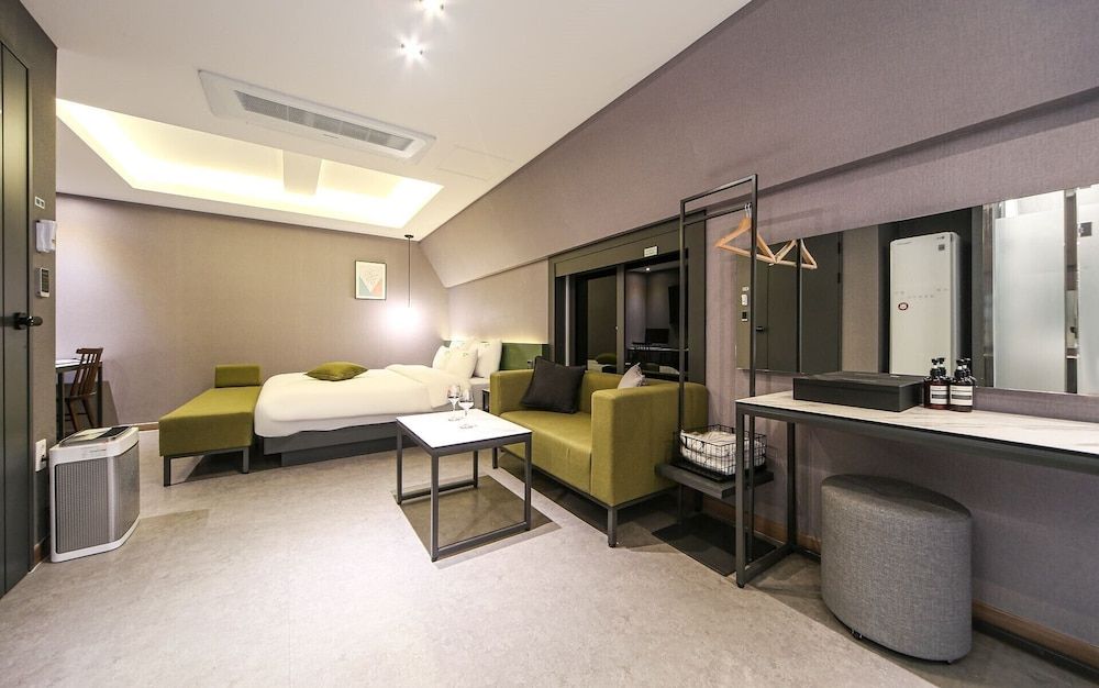 undefined Hotel Button 2