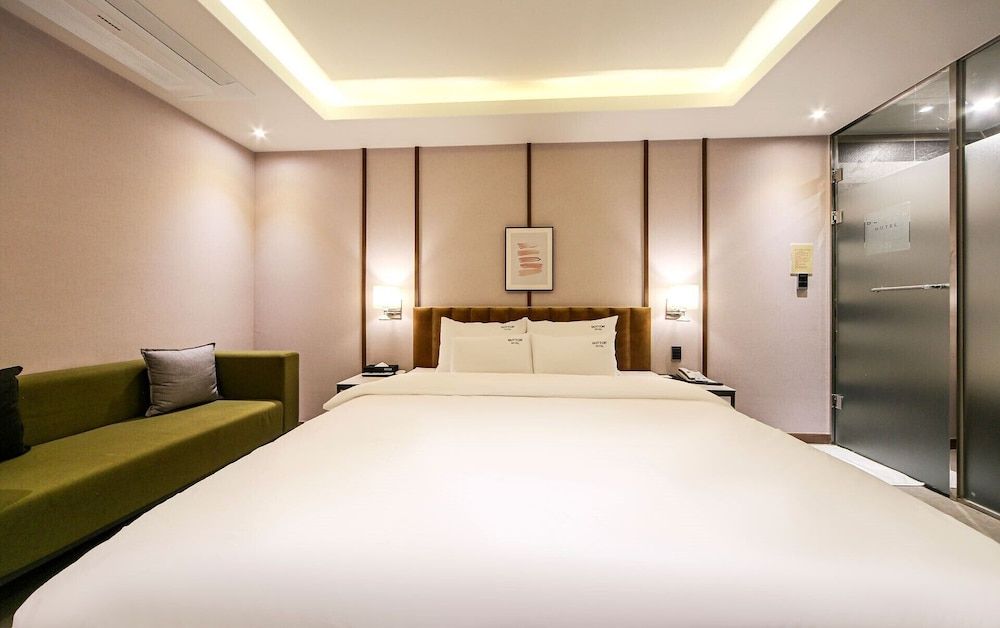 undefined Hotel Button