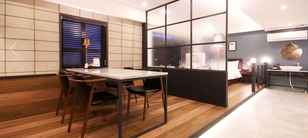 undefined France Hotel 8