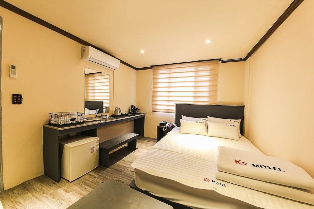 K9 Motel Regular Room 8