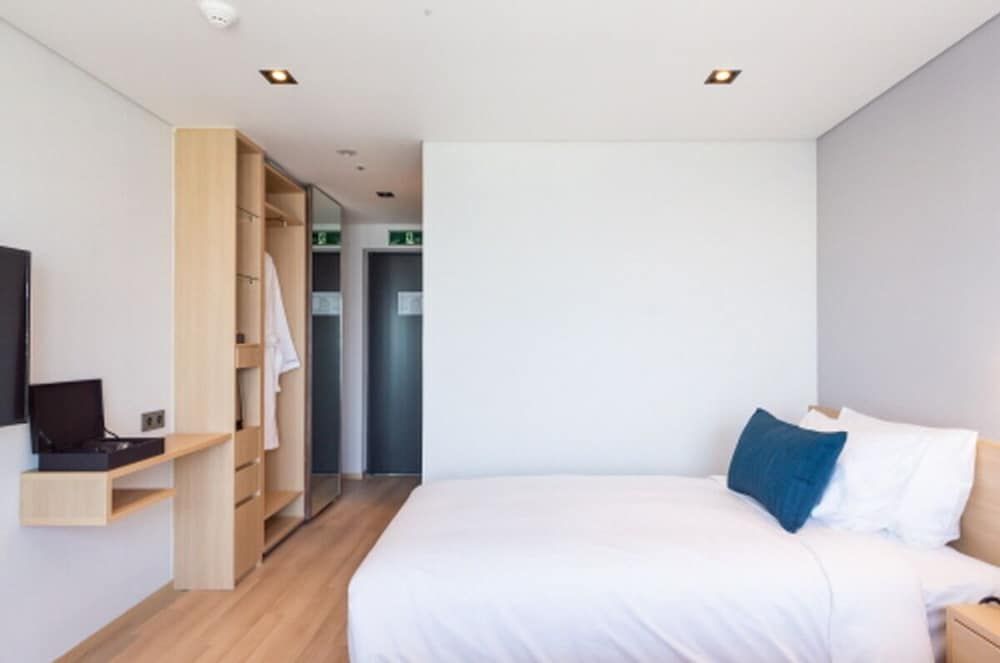 undefined Connect Busan Hotel & Residence 4