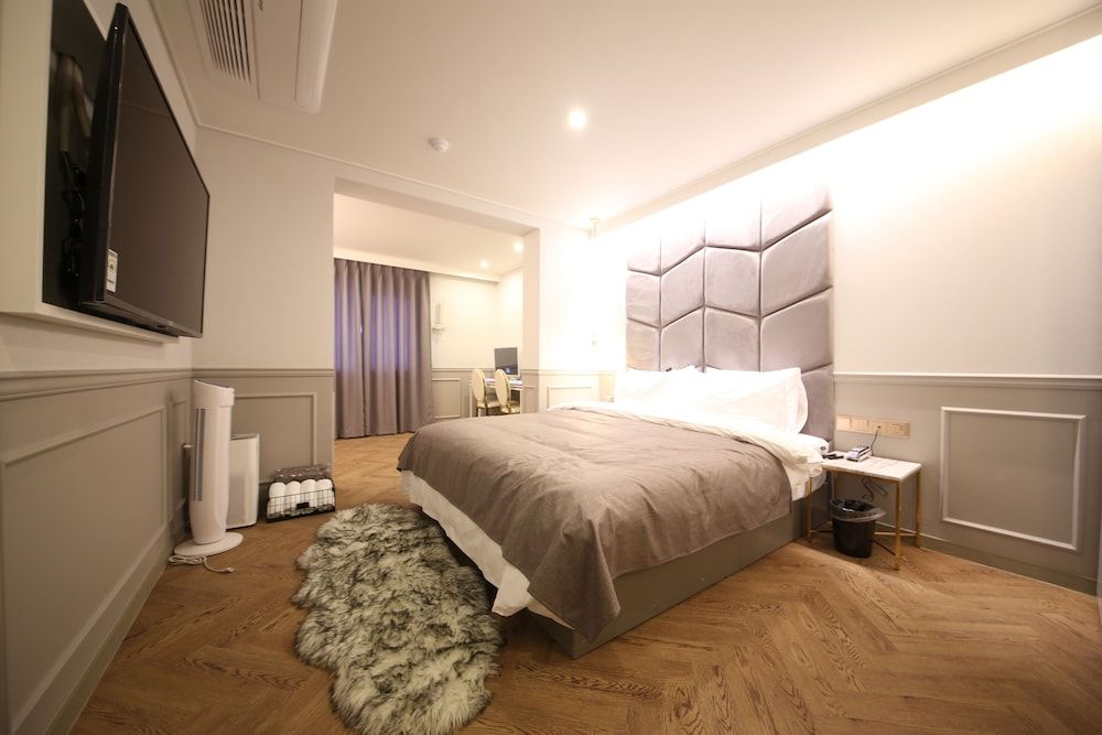 undefined Hotel 1954 4