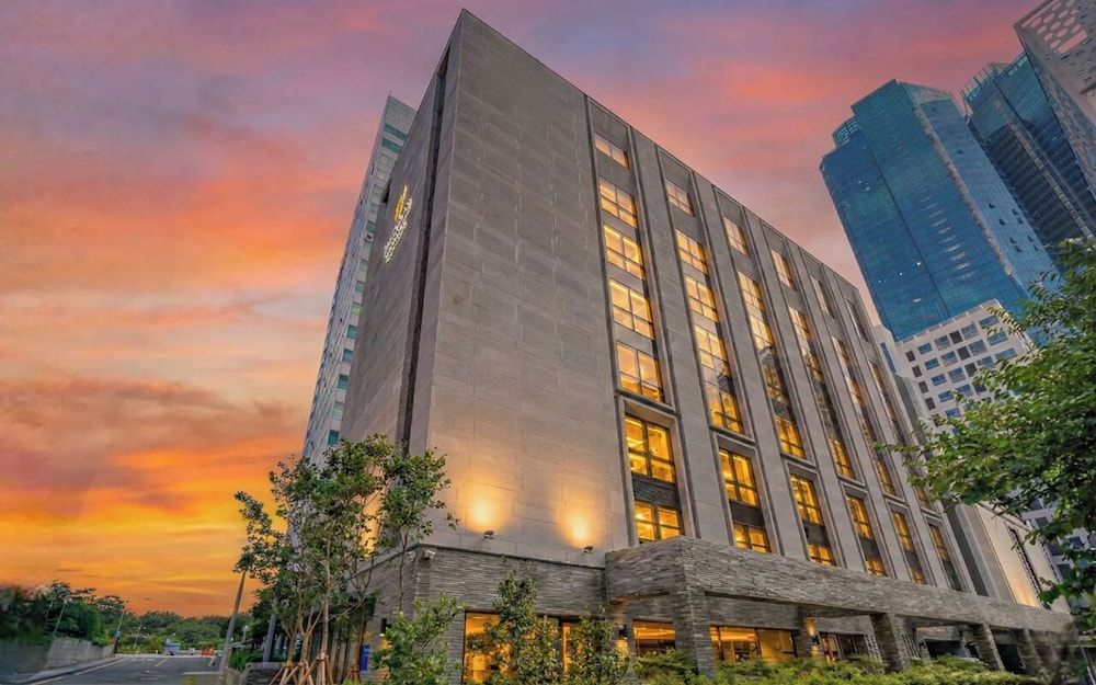 undefined Haeundae Thevan Hotel 3