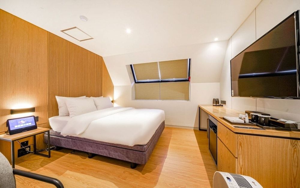 undefined Haeundae Thevan Hotel 9