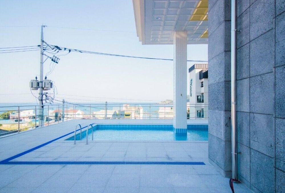 undefined Yeonhawri330 Pool Villa & Hotel 3