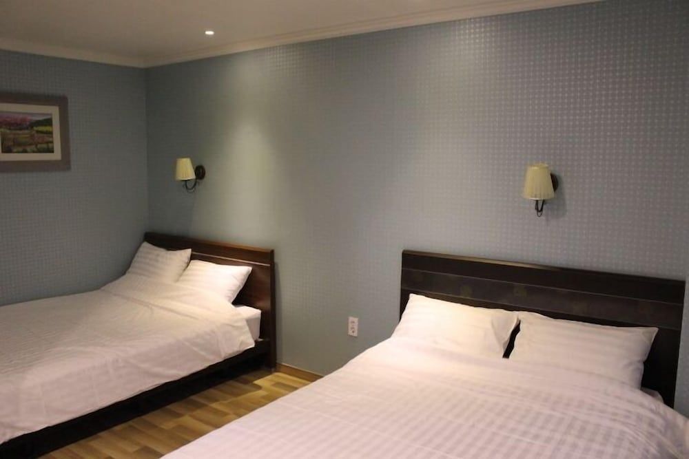 undefined Bexco Hostel B&B 2