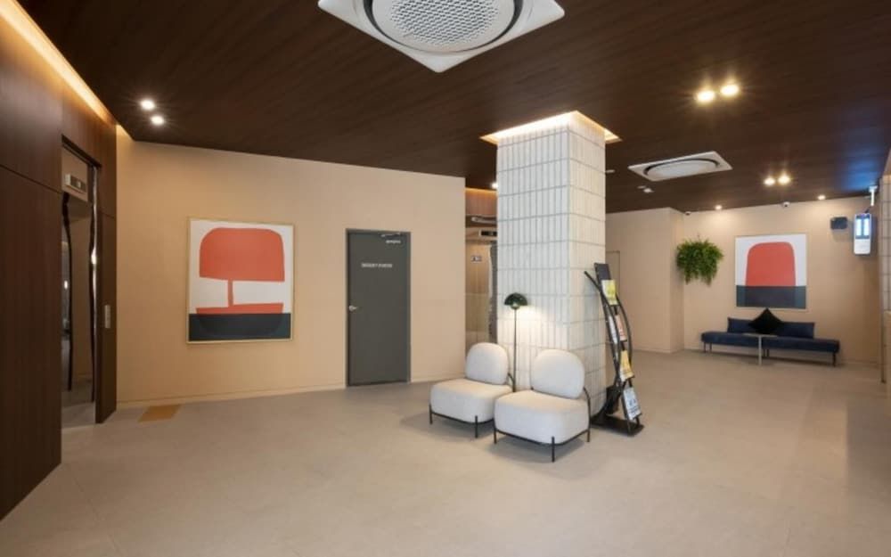 undefined NO 25 Nampodaecheong 10