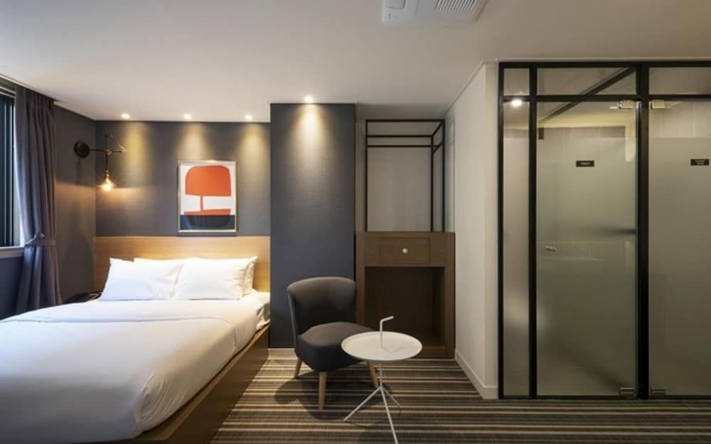 undefined NO 25 Nampodaecheong 2