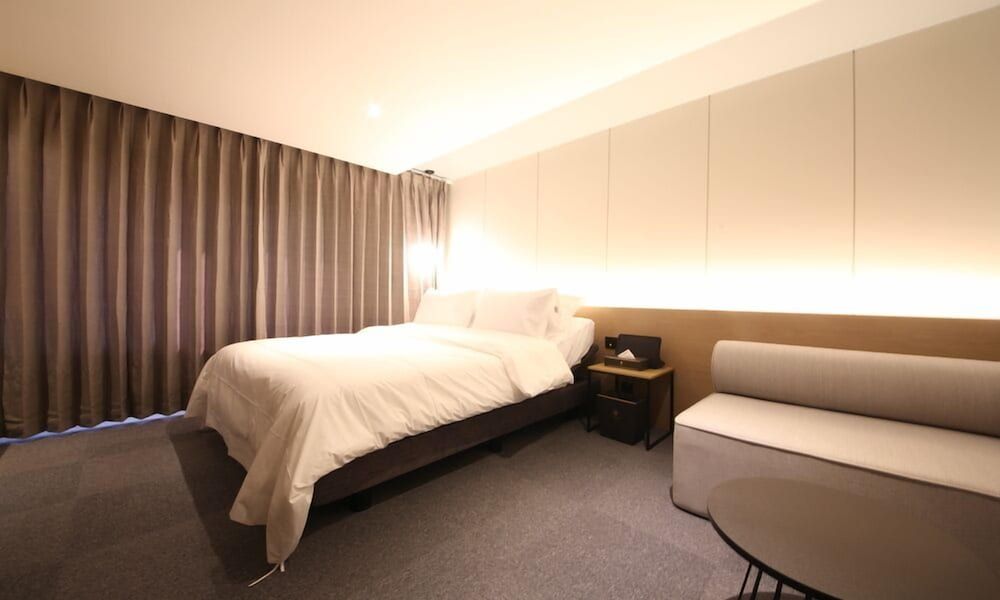 undefined Busan Sasang Hotel The Van 7