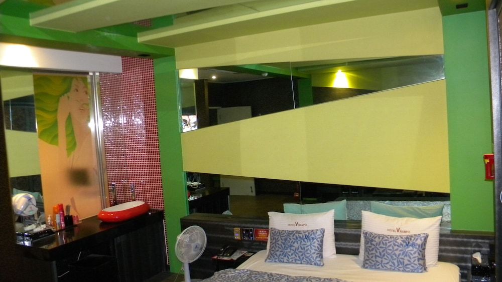 undefined Hotel Lesign 10