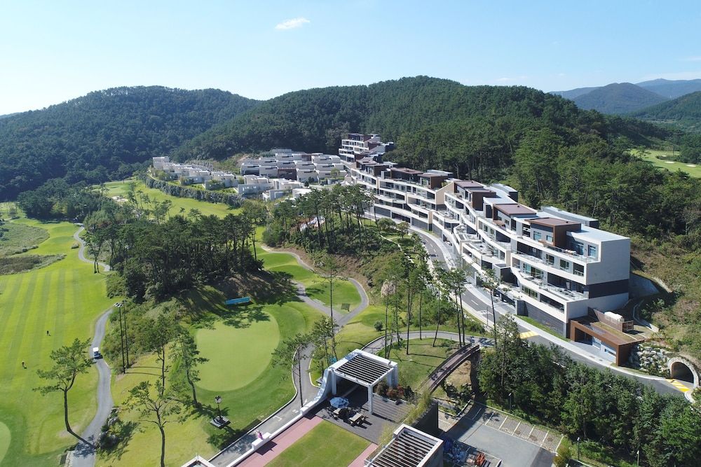 undefined HB Golf&Resort