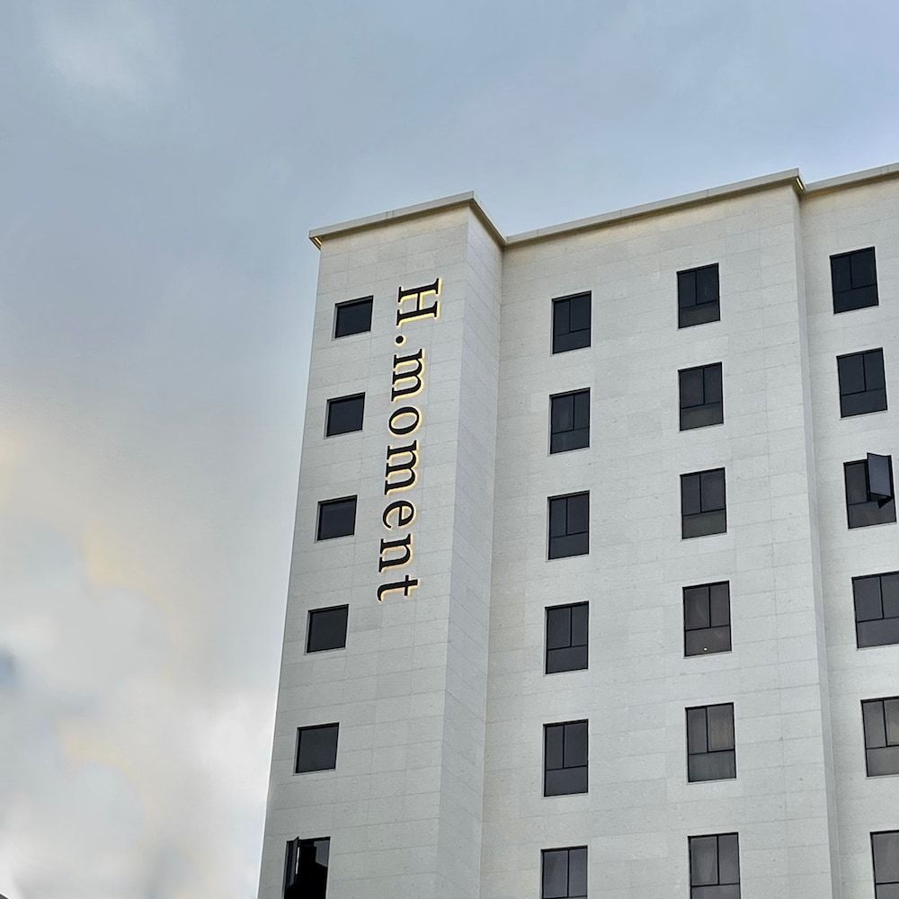 undefined Hotel Moment SongJeong 2