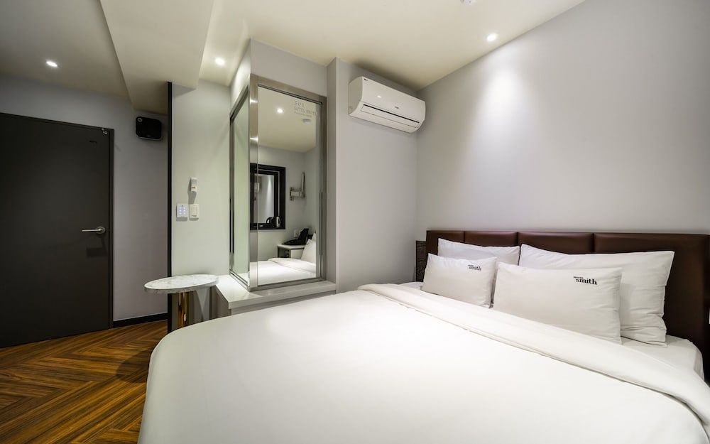 Busan Suyeong Hotel Smith Room (Deluxe (latest movie bathtub)) 12