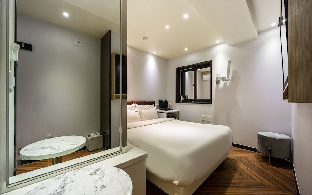 Busan Suyeong Hotel Smith Room (Deluxe (latest movie bathtub)) 7