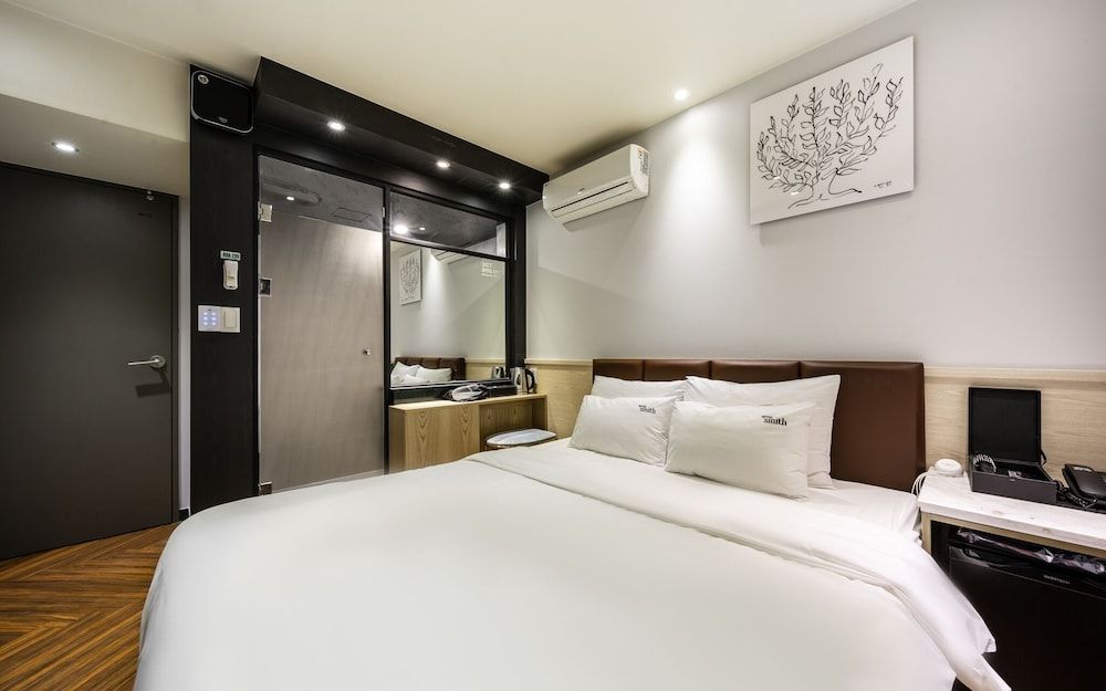 Busan Suyeong Hotel Smith Room (Deluxe (latest movie bathtub)) 4