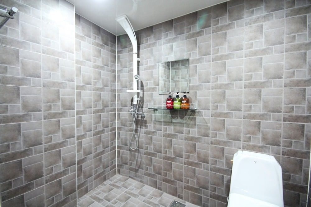Busan Yeonsan-dong Waba Room (Premium (Netflix + Cine Hotel free to) 15