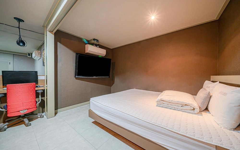 Busan Yeonsan-dong Waba Room (Movie Room Party Room (Game PC/Large ) 16