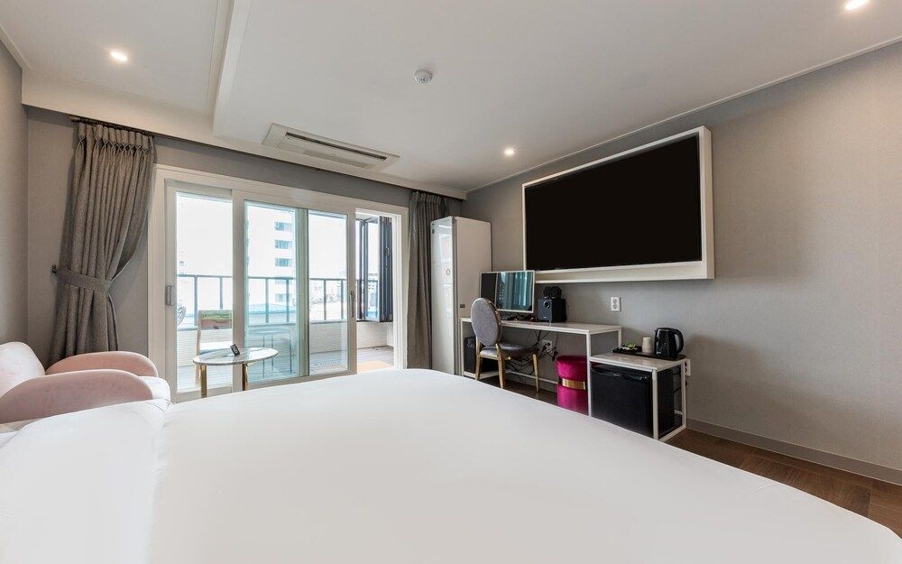 Busan Gwangalli Hotel Mango Room (Ocean view terrace double (Netflix av) 4