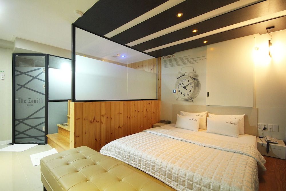 undefined Busan Jaesong-dong Zenith 3