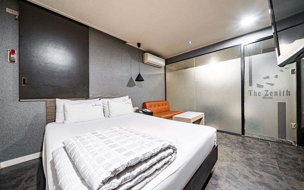 Busan Jaesong-dong Zenith Room (Standard (Free Netflix watching)) 7